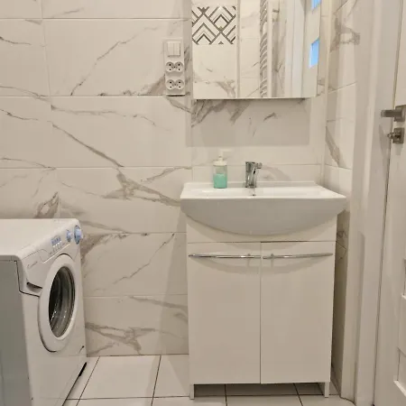 公寓 Apartament Na Ursusie *
